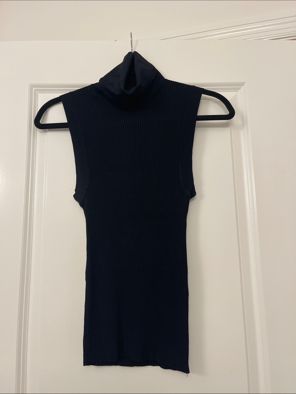 Zara Black Sleeveless Ribbed Turtleneck Top
